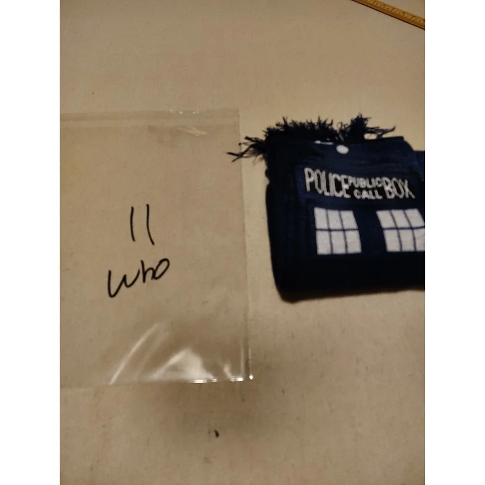Doctor Who BBC TARDIS Police Public Call Box Blue Knit Scarf Fringe Cosplay Fan